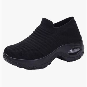 Women’s New In Box Air Cushion Slip On Sneakers
